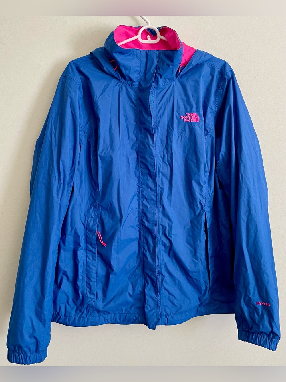 ☔️ The North Face Blue Raincoat with Pink Trim ☔️
